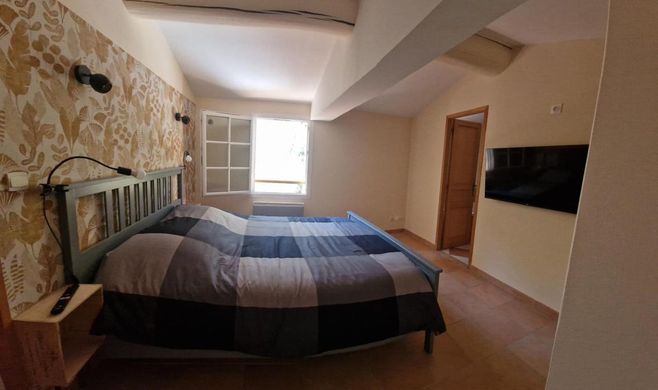 Villa Au Pied De La Sainte Victoire Puyloubier Екстериор снимка